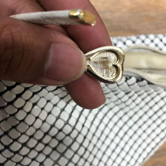 Whiting And Davis White Mesh Disco Evening Bag Crossbody Purse Leather Strap - Picture 5 of 7